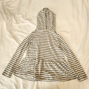 Tucker + Tate girls size 6 gray and white stripe hooded peplum top